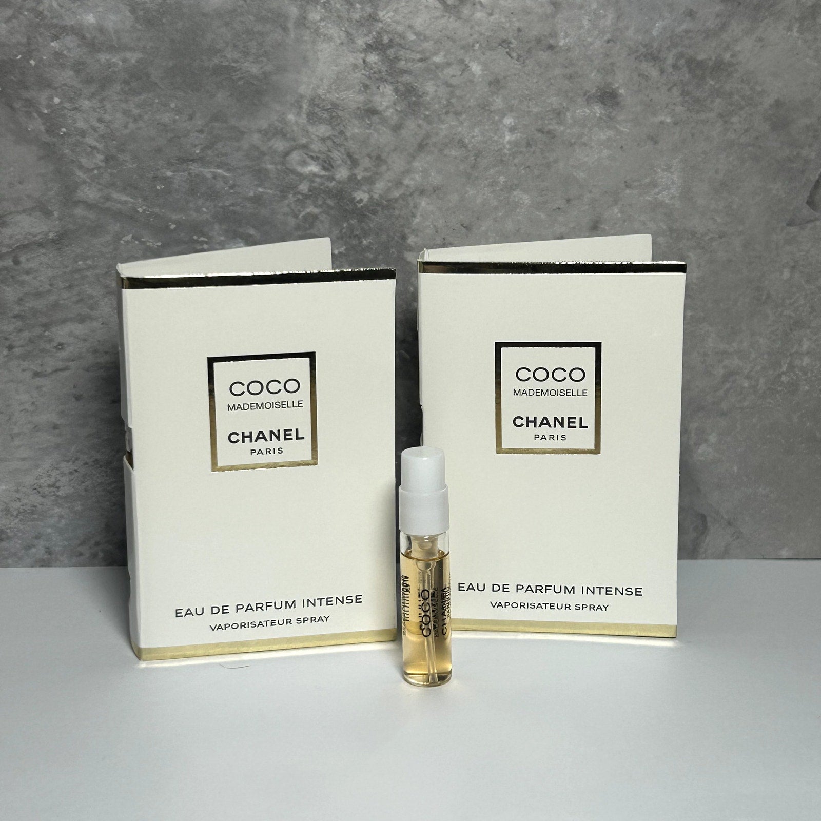 CHANEL Coco Mademoiselle Intense Eau de Parfum Spray 1.5 ml, Set of 2